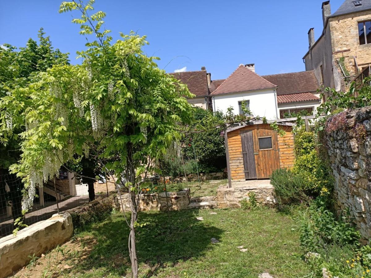 Maison De Caractere Au Coeur De La Cite Medievale De Gourdon Exteriör bild